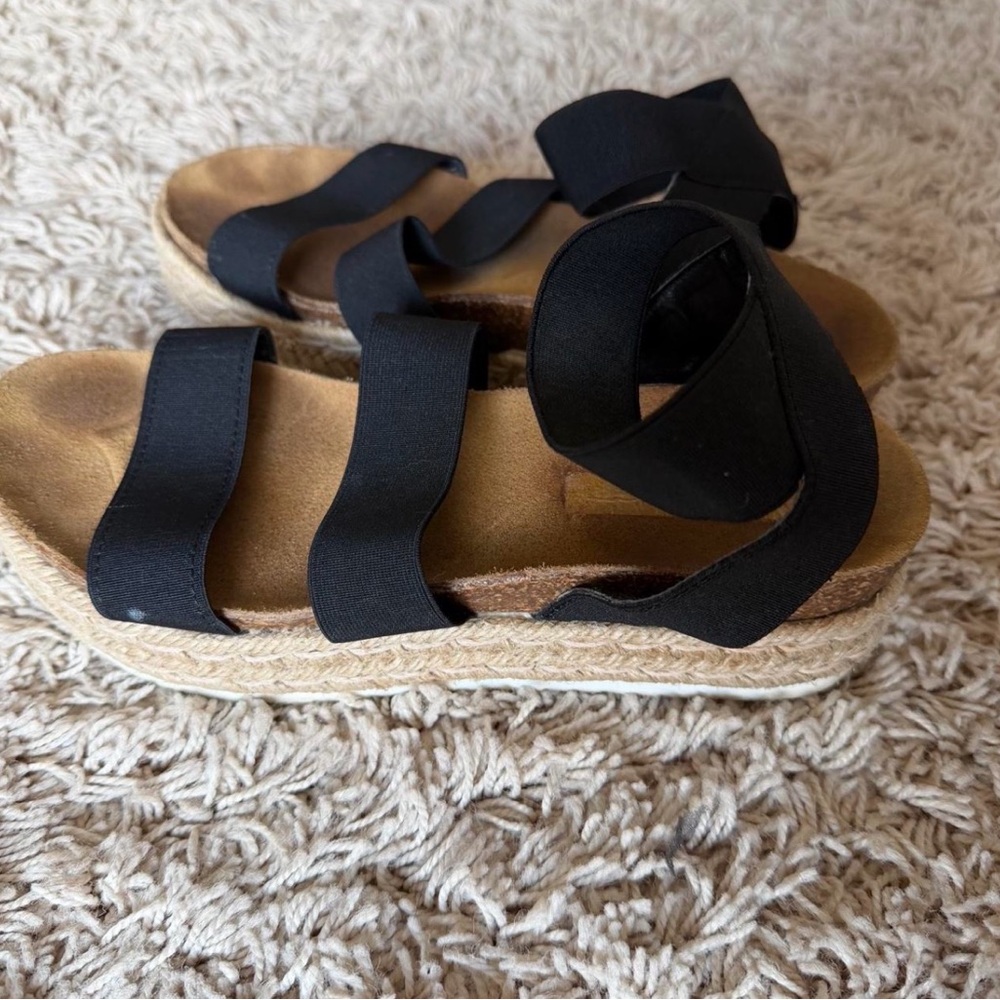 Steve Madden Black Elastic Strap Espadrille Platform Sandals